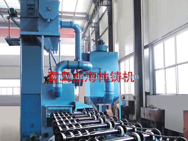 Cleaning machine for large steel outer wall